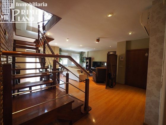 Foto 2 de Àtic en venda a Tomelloso de 4 habitacions amb terrassa i aire acondicionat