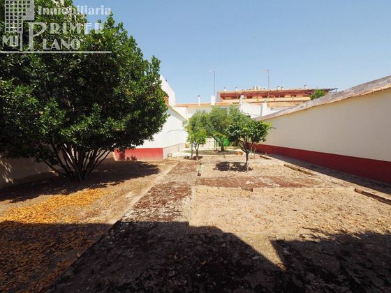 Foto 1 de Xalet en venda a Socuéllamos de 4 habitacions amb terrassa i garatge