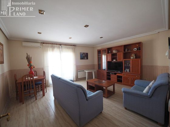 Foto 2 de Àtic en venda a Tomelloso de 3 habitacions amb terrassa i aire acondicionat