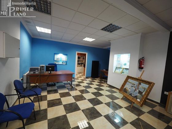 Foto 2 de Local en venda a Argamasilla de Alba de 275 m²