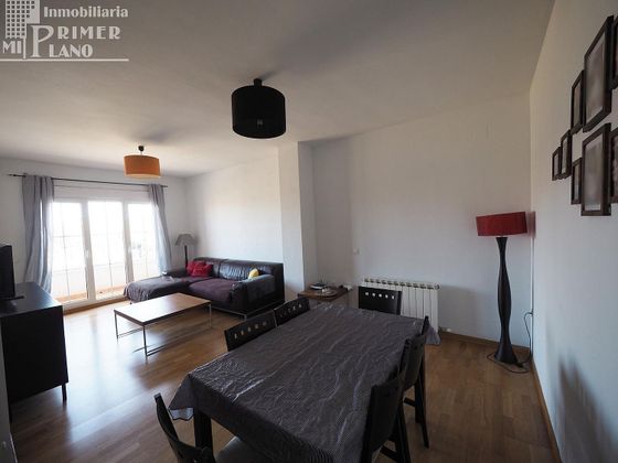 Foto 2 de Dúplex en venda a Tomelloso de 3 habitacions amb terrassa i garatge