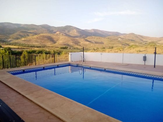 Foto 1 de Piso en venta en Fondón de 2 habitaciones con terraza y piscina