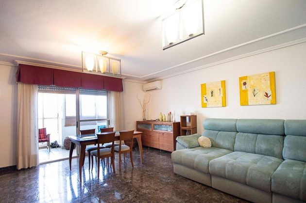 Foto 1 de Casa en venda a carretera De Alquián a Viator de 4 habitacions amb terrassa i garatge