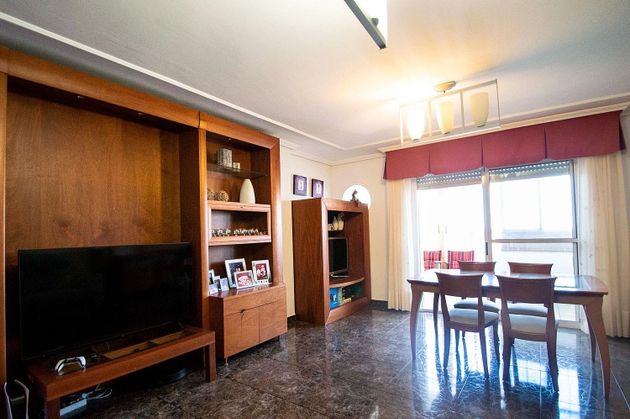Foto 2 de Casa en venda a carretera De Alquián a Viator de 4 habitacions amb terrassa i garatge