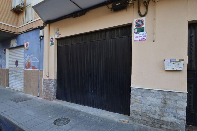 Foto 2 de Local en venda a calle Bilbao amb garatge