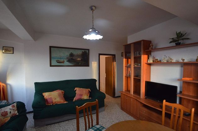 Foto 2 de Pis en venda a calle Rodrigo Vivas Miras de 3 habitacions amb mobles