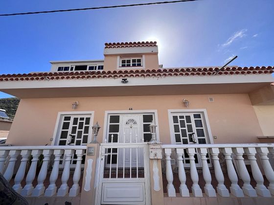 Foto 1 de Casa en venda a Buzanda - Cabo Blanco - Valle San Lorenzo de 3 habitacions amb terrassa i balcó