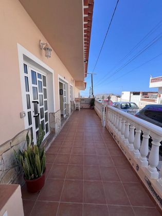 Foto 2 de Casa en venta en Buzanda - Cabo Blanco - Valle San Lorenzo de 3 habitaciones con terraza y balcón