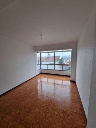 Foto 2 de Pis en venda a Baiona de 3 habitacions amb balcó