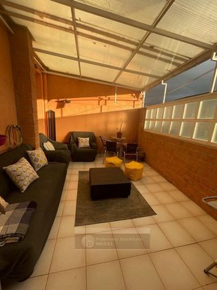 Foto 1 de Pis en venda a calle Hermanos Moreno de 3 habitacions amb terrassa i calefacció