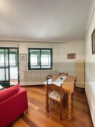 Foto 2 de Dúplex en venda a avenida De Cabreiroá de 3 habitacions amb terrassa i garatge