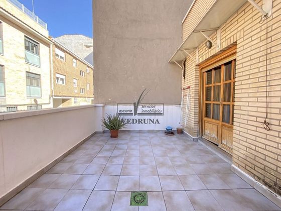 Foto 1 de Casa en venda a Barrio Torrero de 5 habitacions amb terrassa i garatge