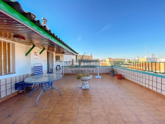 Foto 2 de Àtic en venda a Paseo Constitución - Las Damas de 4 habitacions amb terrassa i aire acondicionat