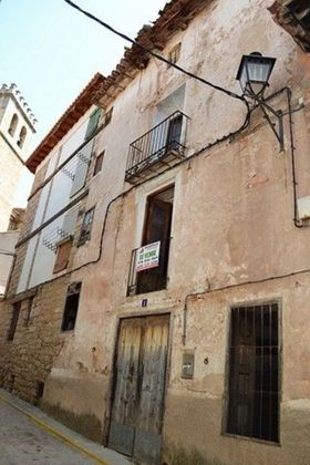 Foto 2 de Casa en venda a calle Las Parras de 4 habitacions amb balcó