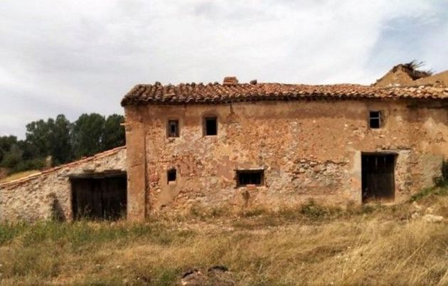 Foto 1 de Casa rural en venda a Albentosa de 3 habitacions i 270 m²