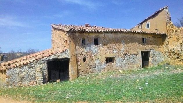 Foto 2 de Casa rural en venda a Albentosa de 3 habitacions i 270 m²