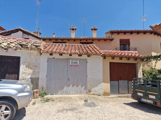 Foto 1 de Casa en venda a Rubielos de Mora de 1 habitació amb garatge