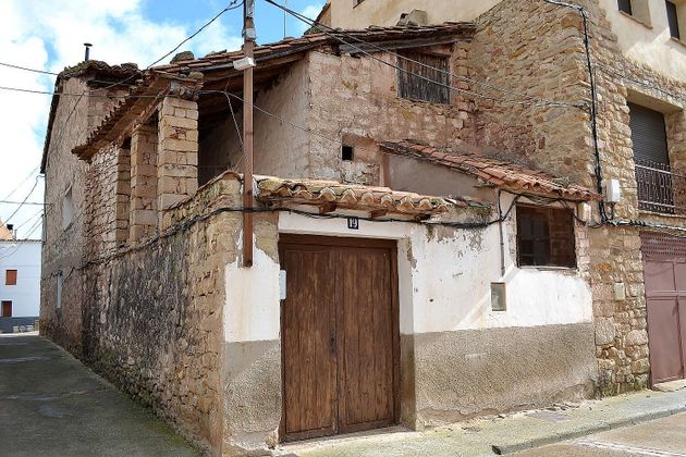 Foto 1 de Casa en venda a Mora de Rubielos de 4 habitacions amb terrassa i garatge