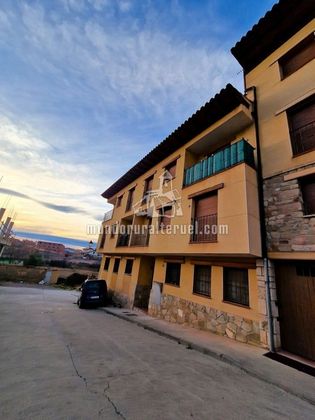 Foto 2 de Dúplex en venda a calle Cuartel de 5 habitacions amb garatge i balcó