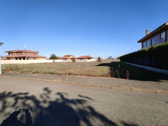 Foto 2 de Venta de terreno en Villadangos del Páramo de 970 m²