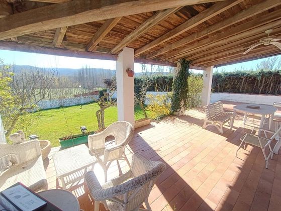 Foto 2 de Casa en venda a La Chantría - La Lastra de 3 habitacions amb garatge i jardí
