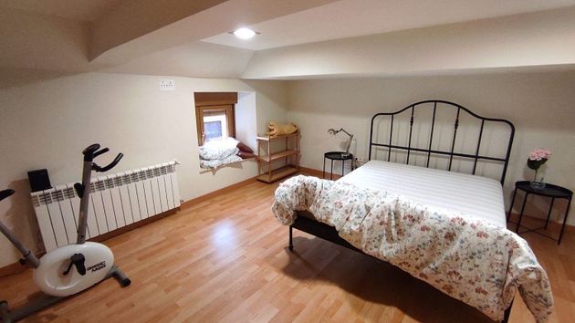 Foto 2 de Casa en venda a Santa Cristina de Valmadrigal de 2 habitacions amb calefacció