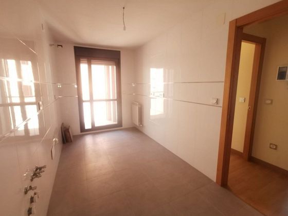 Foto 2 de Pis en venda a La Vega - Oteruelo de 3 habitacions amb terrassa i garatge