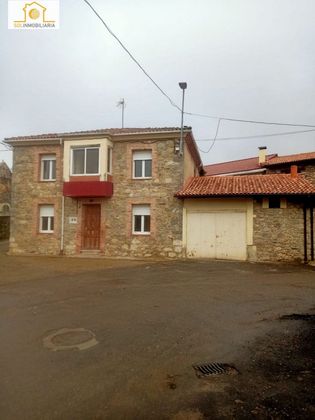 Foto 2 de Casa rural en venda a Cistierna de 6 habitacions amb garatge i calefacció