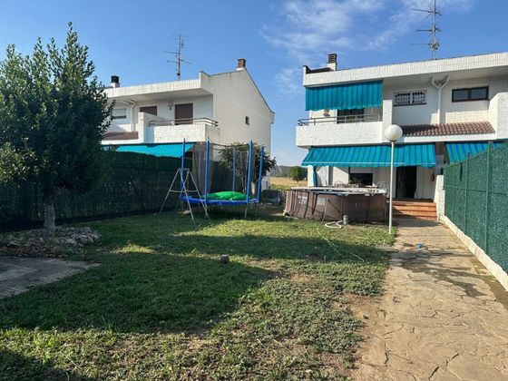 Foto 1 de Venta de casa en Miranda de Ebro de 3 habitaciones con terraza y garaje