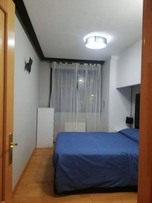 Foto 2 de Venta de piso en Miranda de Ebro de 2 habitaciones con terraza y garaje