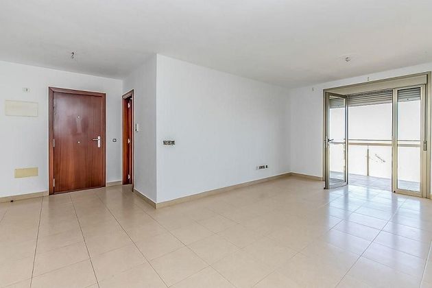 Foto 2 de Dúplex en venta en El Sobradillo - El Llano del Moro de 3 habitaciones con terraza y garaje