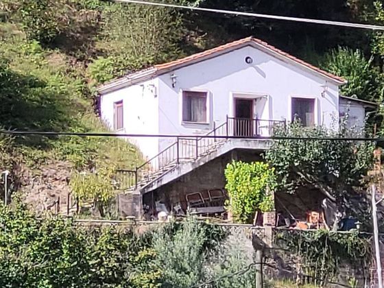 Foto 1 de Casa en venda a San Martín del Rey Aurelio de 2 habitacions amb jardí i calefacció