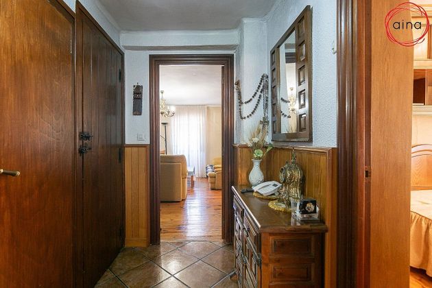 Foto 2 de Casa en venda a Aranguren de 4 habitacions amb terrassa i calefacció
