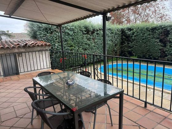 Foto 1 de Casa en venda a Bargas de 4 habitacions amb terrassa i piscina