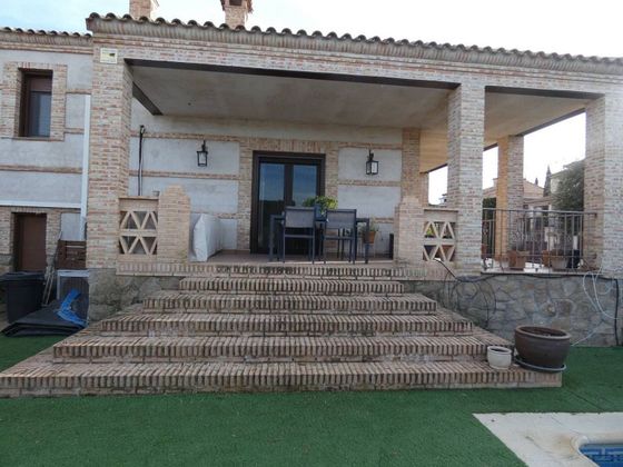 Foto 1 de Casa en venda a Cobisa de 4 habitacions amb terrassa i piscina