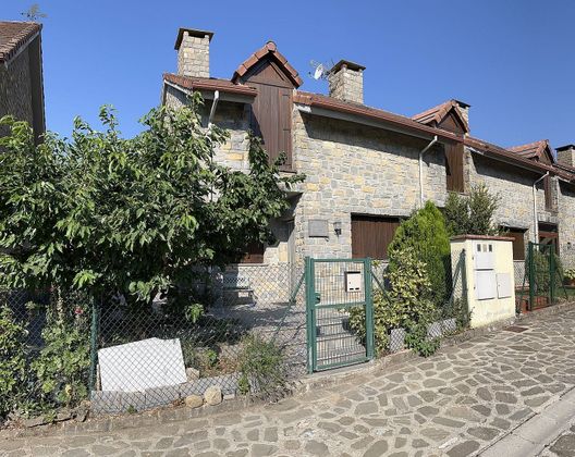 Foto 2 de Casa en venda a Valle de Hecho de 4 habitacions amb terrassa i garatge