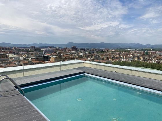 Foto 2 de Piso en alquiler en plaza Salesianos Pamplona de 2 habitaciones con terraza y piscina