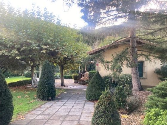 Foto 1 de Casa rural en venda a calle Paraje Basarena de 2 habitacions amb piscina i jardí