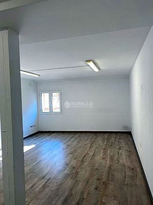 Foto 1 de Oficina en lloguer a Centro - Teruel de 12 m²
