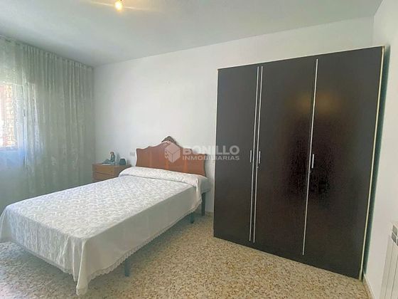 Foto 2 de Pis en venda a Arrabal - Carrel - San Julián de 4 habitacions amb garatge i calefacció