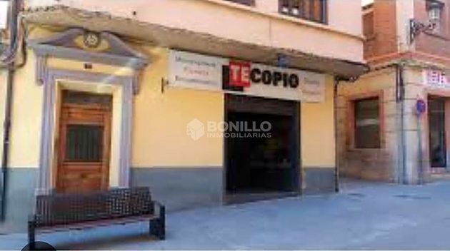 Foto 1 de Alquiler de local en Centro - Teruel de 217 m²