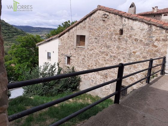 Foto 1 de Casa rural en venda a Allepuz de 4 habitacions amb balcó i calefacció