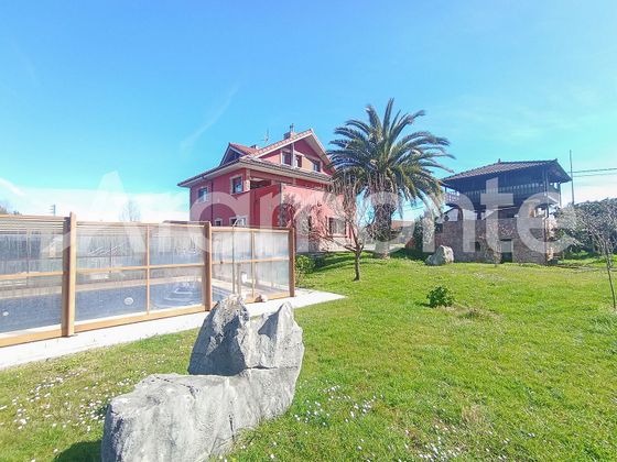 Foto 2 de Casa en venda a parque Manjoya de 7 habitacions amb terrassa i piscina