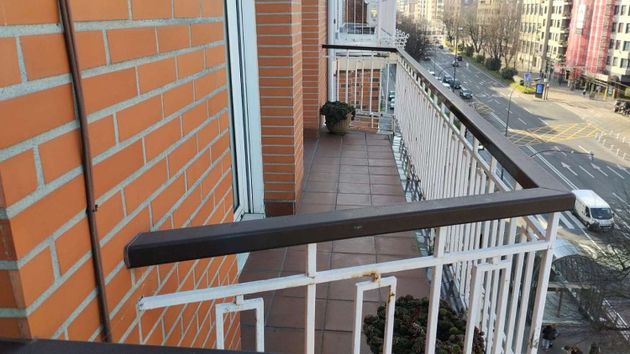 Foto 2 de Piso en venta en Indautxu de 6 habitaciones con balcón y calefacción
