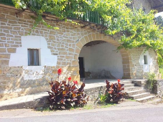 Foto 2 de Casa rural en venda a Larrabetzu de 12 habitacions amb terrassa i balcó