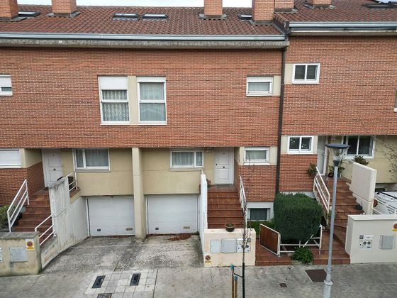 Foto 1 de Casa en venda a calle Bidegaina de 4 habitacions amb terrassa i garatge