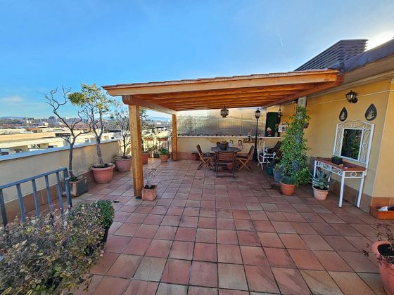 Foto 1 de Piso en venta en Buztintxuri de 2 habitaciones con terraza y garaje