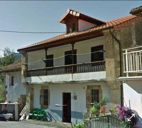 Foto 1 de Casa en venda a barrio Puente Viesgo de 1 habitació amb balcó