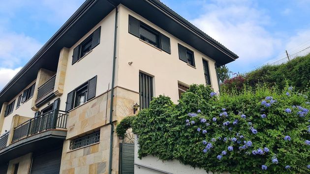 Foto 1 de Casa en venda a barrio Prado de 4 habitacions amb terrassa i garatge