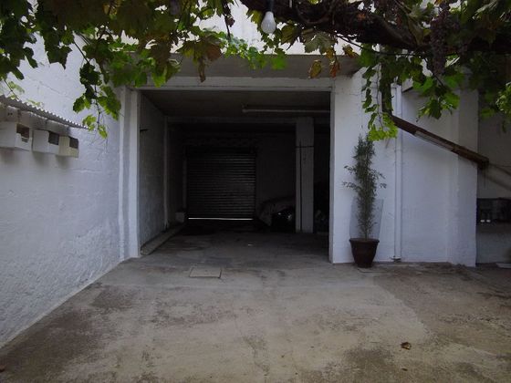 Foto 1 de Venta de piso en El Pilar de 3 habitaciones con terraza y garaje